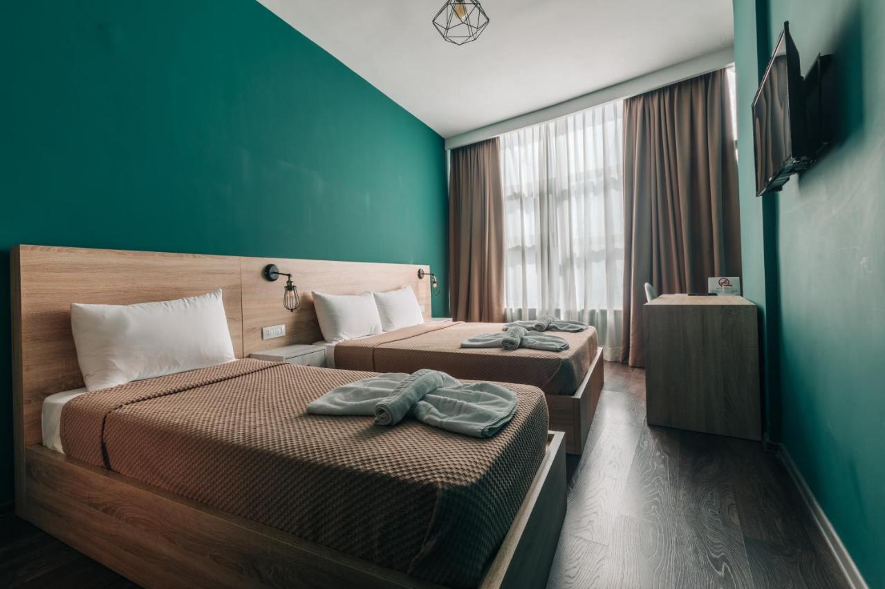 Arc Hotel Tirana Yzberishti Zewnętrze zdjęcie