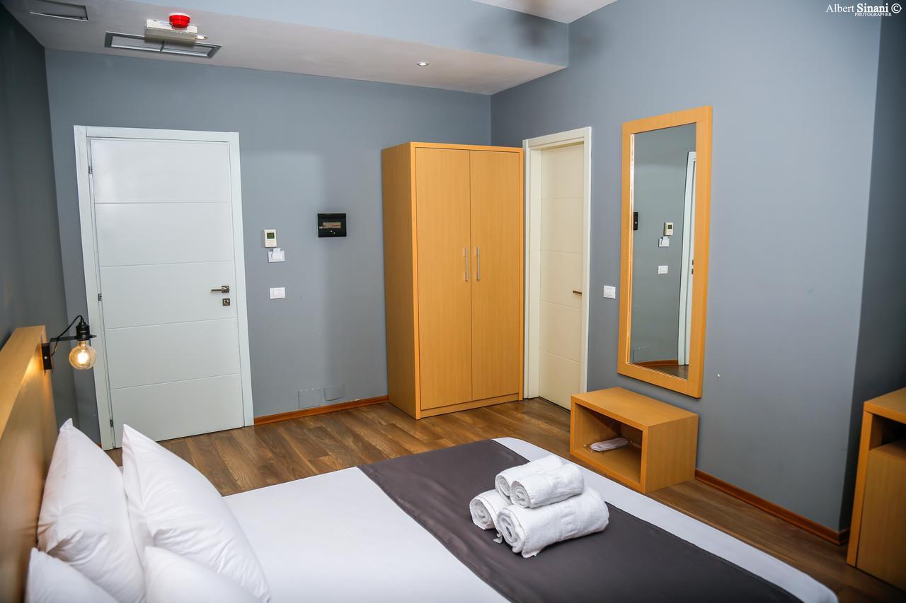 Arc Hotel Tirana Yzberishti Zewnętrze zdjęcie