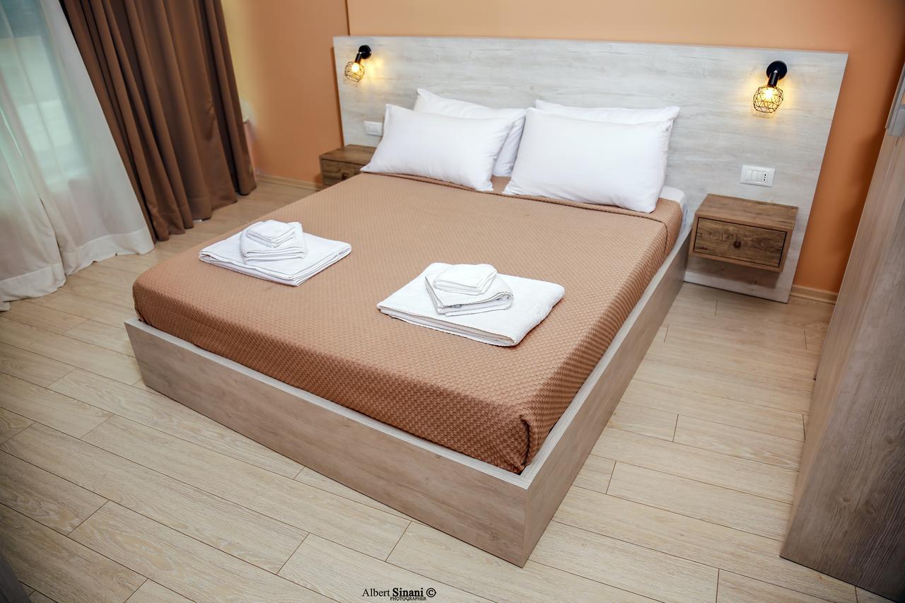 Arc Hotel Tirana Yzberishti Zewnętrze zdjęcie
